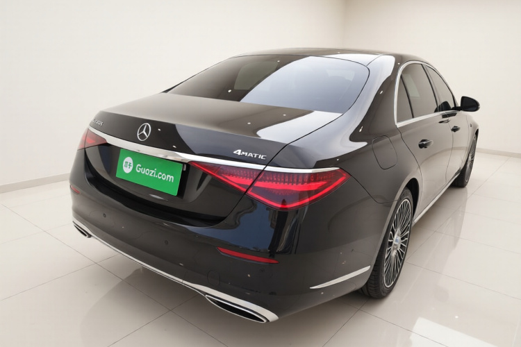 奔驰S级 2021款 S 400 L 商务型车身外观7