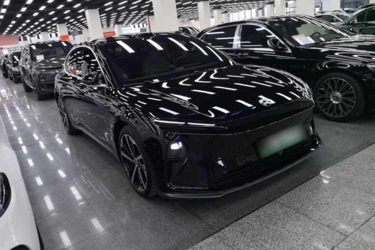 蔚来ET5 2022款 75kWh车身外观3