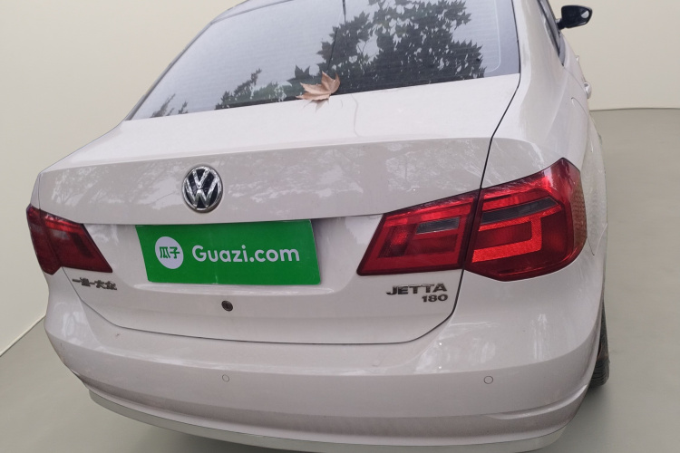 大众 捷达 2016款 1.6L 25周年纪念版车身外观6