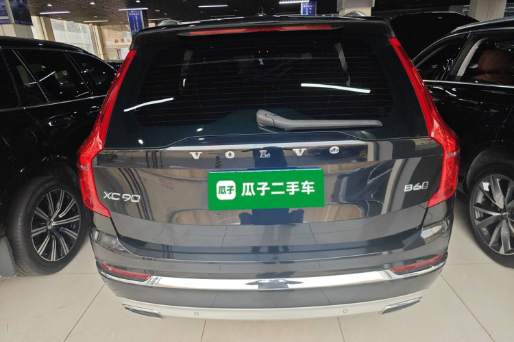 沃尔沃XC90 2021款 B6 智逸豪华版 7座车身外观6