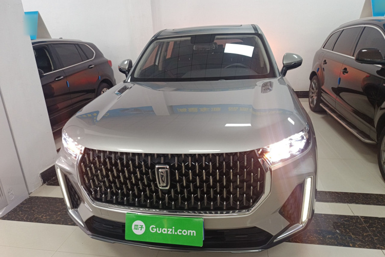 奔腾T99 2020款 20TD 自动豪华型车身外观2