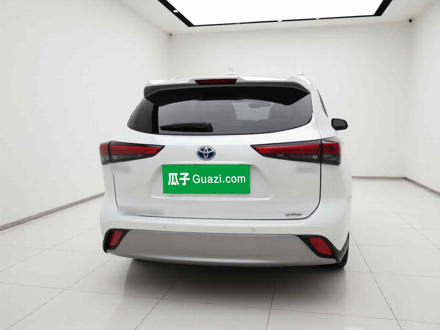 丰田 汉兰达 2023款 2.5L智能电混双擎四驱豪华版 7座(4)