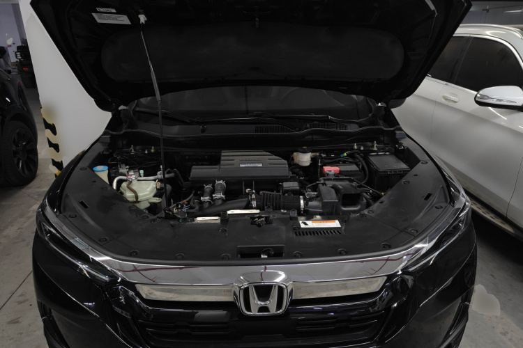 本田 皓影 2020款 240TURBO CVT两驱豪华版机舱底盘24
