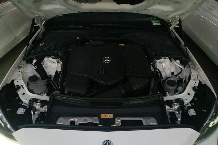 奔驰C级 2022款 C 200 L 运动版局部细节24