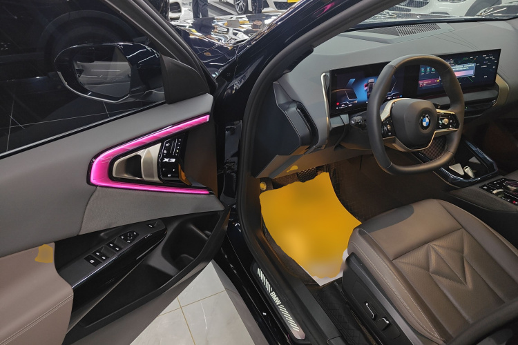 宝马X3 2025款 xDrive25L 豪华套装中控内饰20