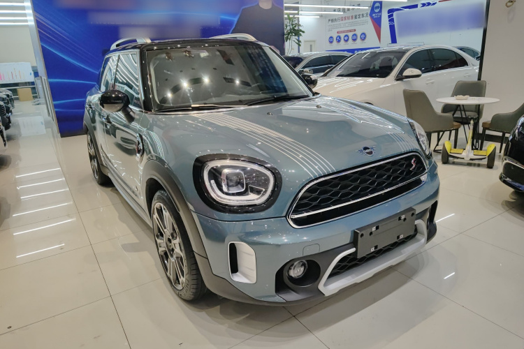 MINI Countryman 2021款 2.0T COOPER S ALL4车身外观3