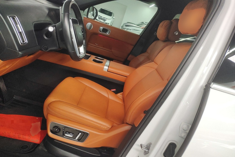 理想汽车 理想L7 2023款 Air中控内饰19