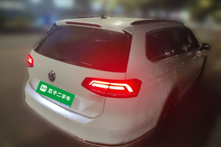 大众 蔚揽 2018款 380TSI 两驱舒行版车身外观7