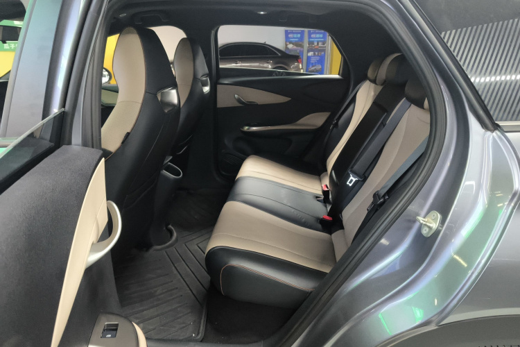 比亚迪 海豚 2023款 420km 时尚版中控内饰7004