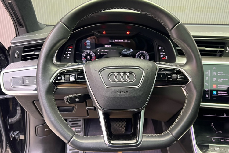 奥迪A6L 2021款 55 TFSI quattro 尊享动感型中控内饰7003