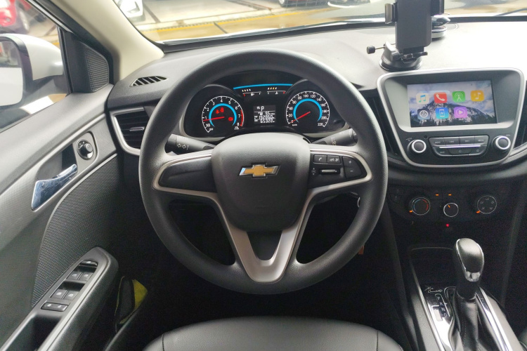 雪佛兰 科沃兹 2019款 320 自动欣悦版中控内饰13