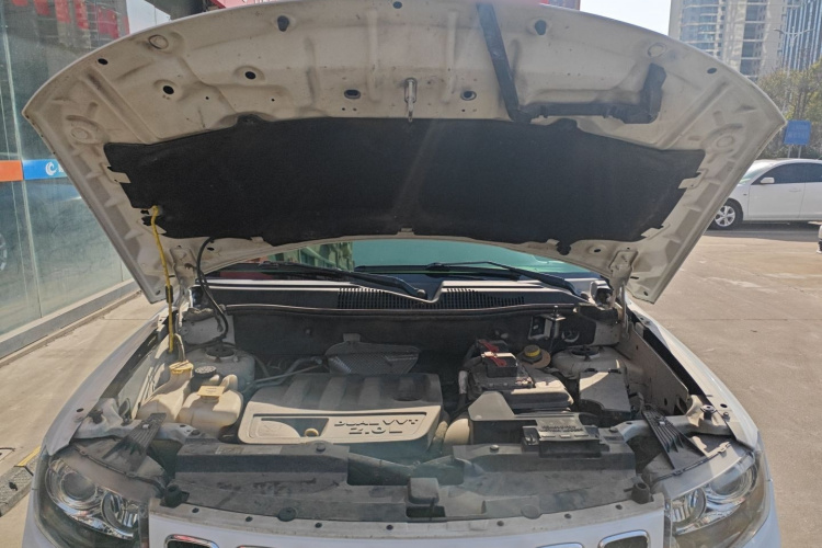 Jeep 指南者(进口) 2015款 2.0L 两驱运动版机舱底盘24