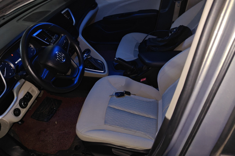 别克 英朗 2018款 15T 双离合进取型 国V局部细节19