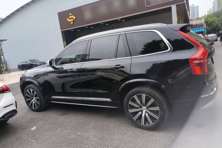 沃尔沃XC90 2022款 B5 智行豪华版 5座车身外观6003