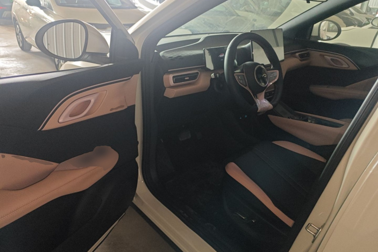 比亚迪 海鸥 2025款 智驾版 305km 自由版中控内饰7003