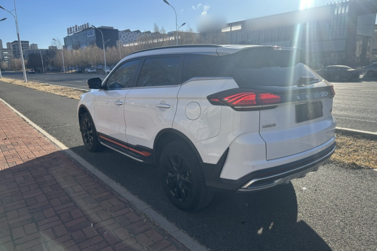 吉利汽车 2022款 博越X 1.8TD DCT智慧型车身外观6002