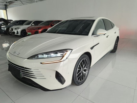 比亚迪 海豹07 DM-i 2025款 智驾版 DM-i 1.5L 125km 尊贵型