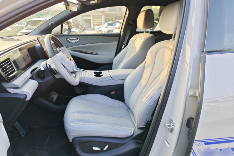 比亚迪 海狮06新能源 2025款 EV 520领航版中控内饰19