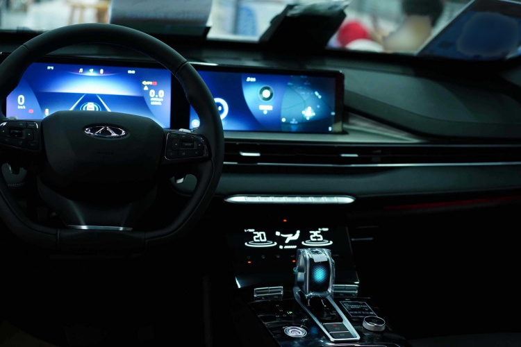 奇瑞 瑞虎8 PLUS 2023款 290TGDI DCT新享版中控内饰7004