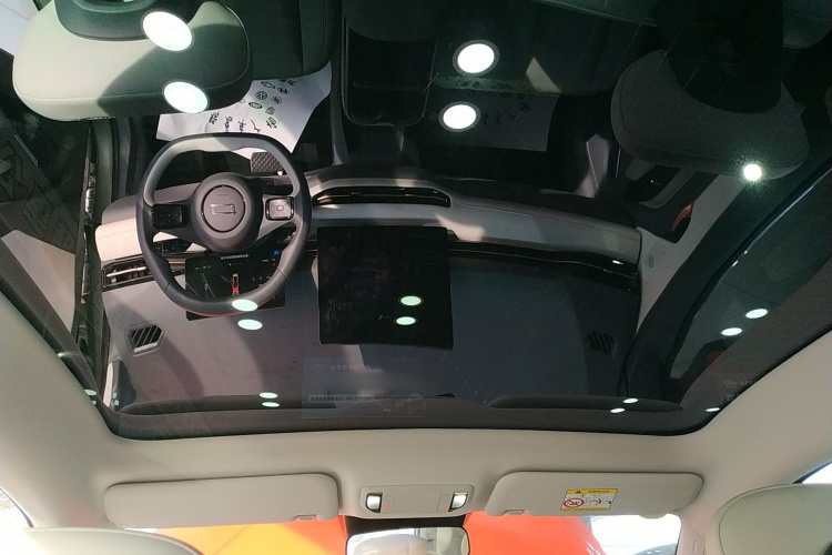 奔腾 悦意03 2025款 565km 臻享版中控内饰22