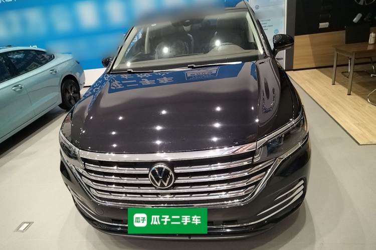 大众 威然 2024款 380TSI 尊贵版车身外观6001