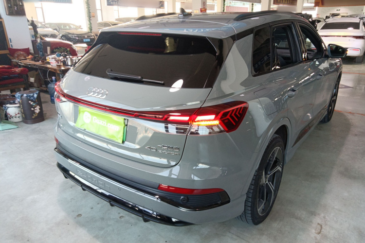 奥迪Q4 e-tron 2023款 40 e-tron 创境版车身外观7