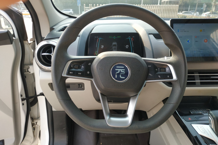 比亚迪 元Pro 2023款 401KM尊贵型局部细节13