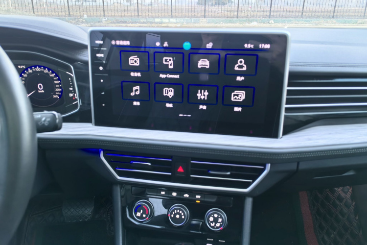 大众 速腾 2023款 300TSI DSG超越版中控内饰7008