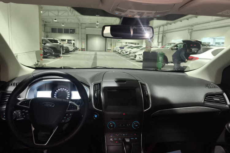 福特 锐界 2018款 EcoBoost 245 两驱豪锐型 7座 国V中控内饰7002