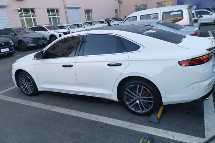 吉利汽车 星瑞 2021款 改款 2.0TD 尊贵型车身外观4