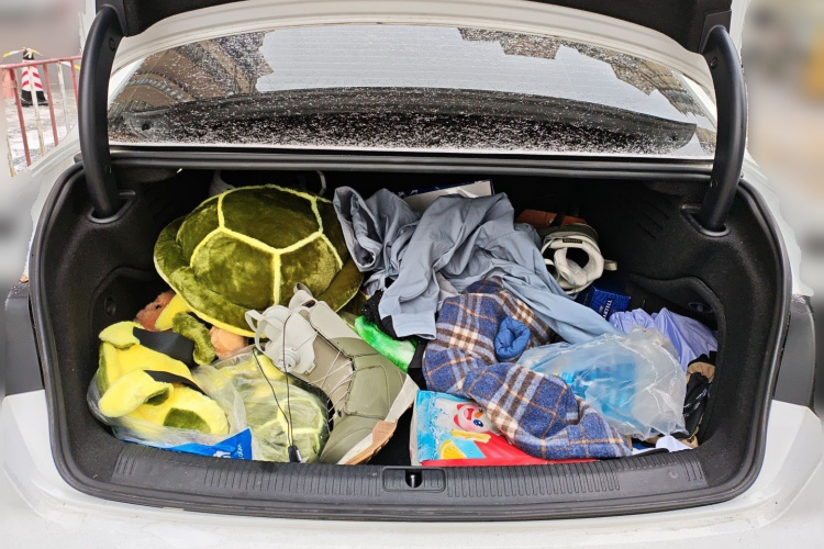 奥迪A4L 2022款 40 TFSI 时尚动感型中控内饰23