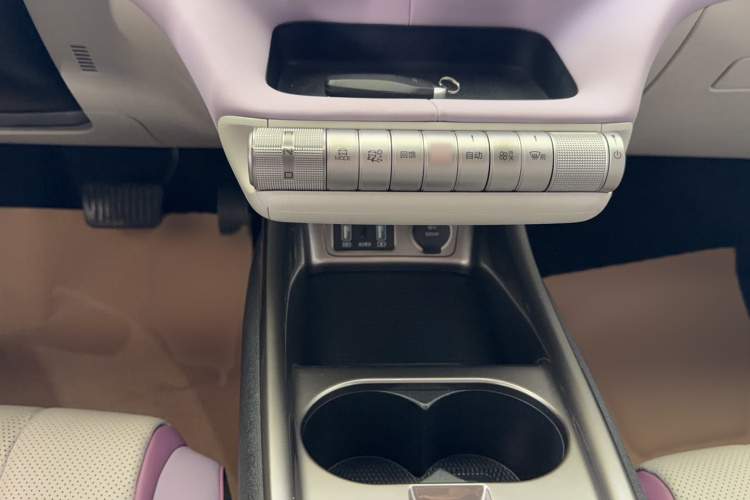 比亚迪 海豚 2023款 420km 时尚版局部细节18