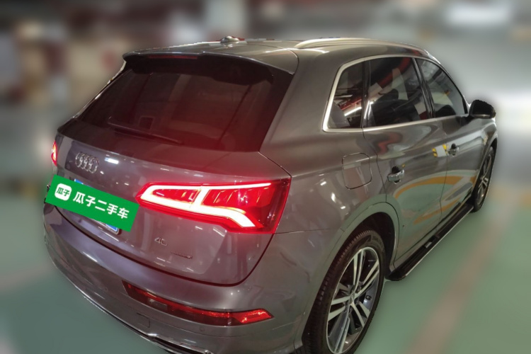 奥迪Q5L 2020款 改款 40 TFSI 荣享时尚型车身外观7