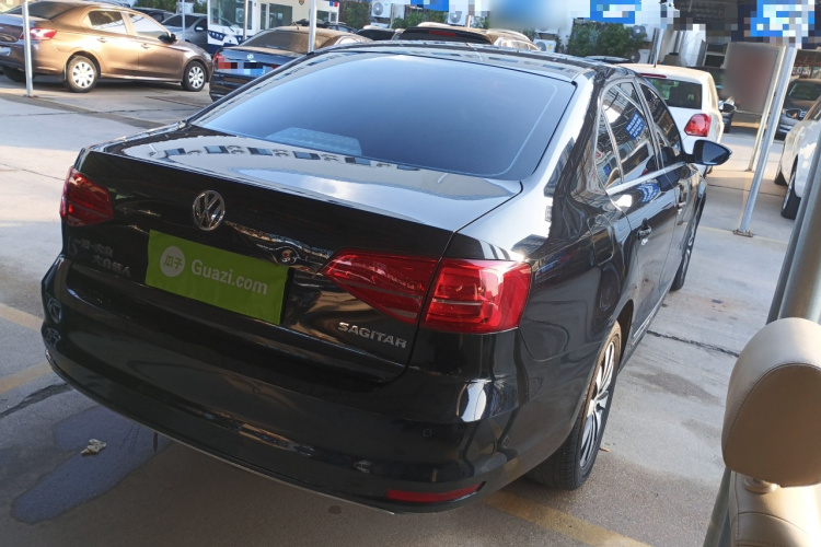 大众 速腾 2018款 1.6L 自动舒适型车身外观6005