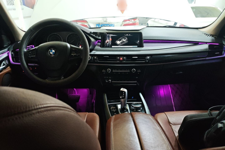 宝马X5(进口) 2015款 xDrive28i中控内饰12
