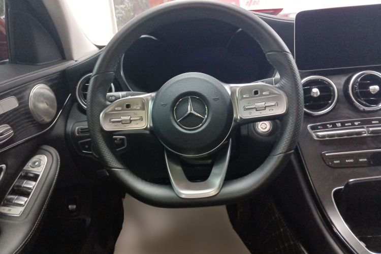 奔驰C级 2021款 C 260 L 运动版中控内饰13