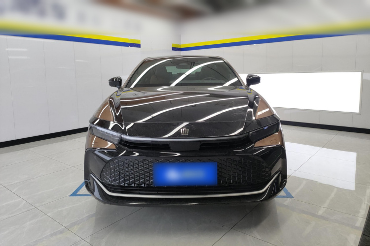 丰田 皇冠(进口) 2023款 2.5L SportCross HEV两驱尊贵版车身外观2