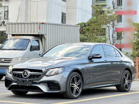 奔驰E级 2017款 E 200 运动型 4MATIC