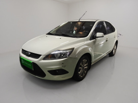 福特 福克斯 2013款 两厢经典 1.8L 自动基本型