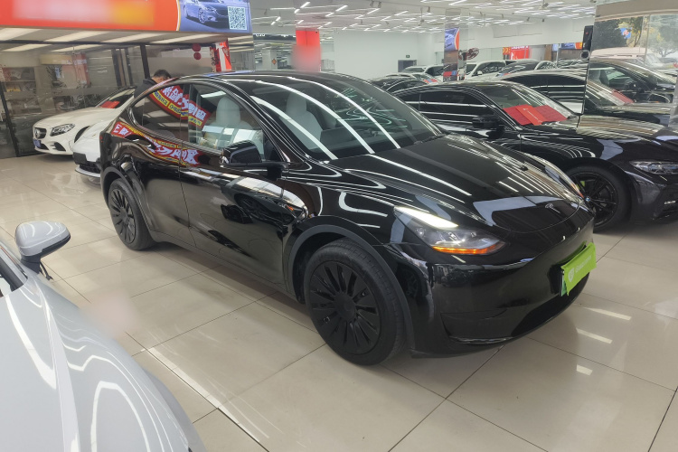 特斯拉 Model Y 2022款 改款 后轮驱动版车身外观6002