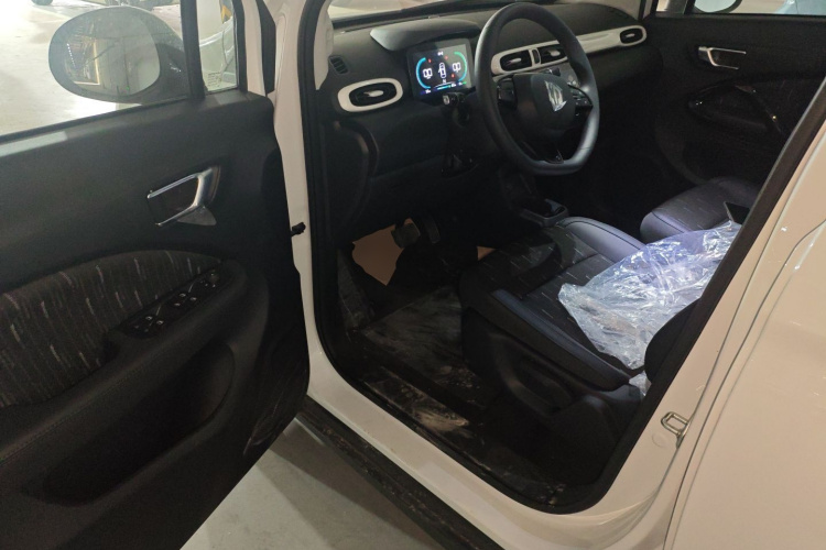 零跑汽车 零跑T03 2025款 310舒享版中控内饰20