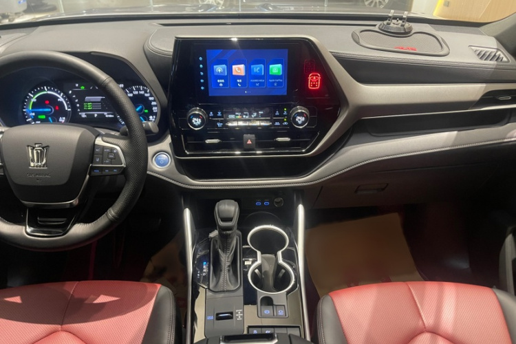 丰田 皇冠陆放 2021款  2.5L HEV两驱精英版中控内饰7002