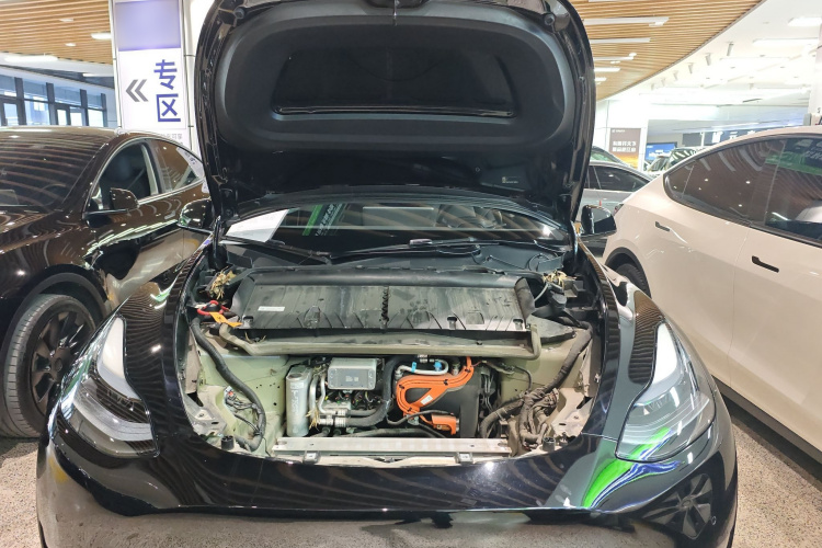 特斯拉 Model Y 2022款 改款 后轮驱动版局部细节24