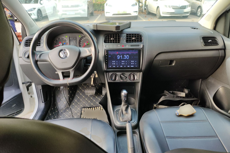 大众 Polo 2018款 1.5L 自动安驾型中控内饰12