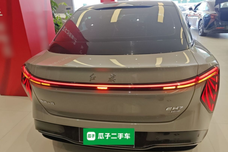 红旗EH7 2024款 760 Pro+ 四驱版车身外观6004