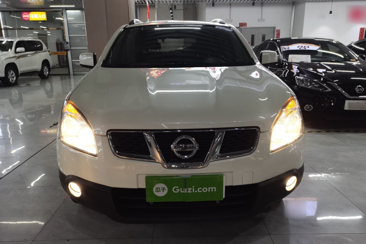 日产 逍客 2015款 2.0XL 酷火 CVT 2WD车身外观2