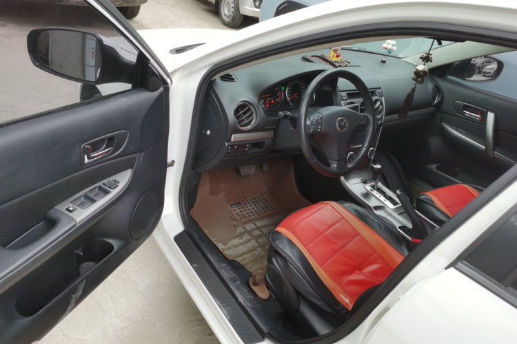 马自达6 2015款 2.0L 自动时尚型中控内饰20