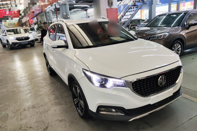 名爵ZS 2018款 1.5L 自动精英版 国V车身外观3