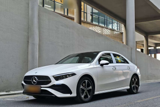 奔驰A级 2025款 A 200 L 时尚型