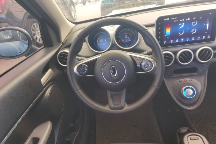 欧拉黑猫 2019款 351km 灵趣版局部细节13